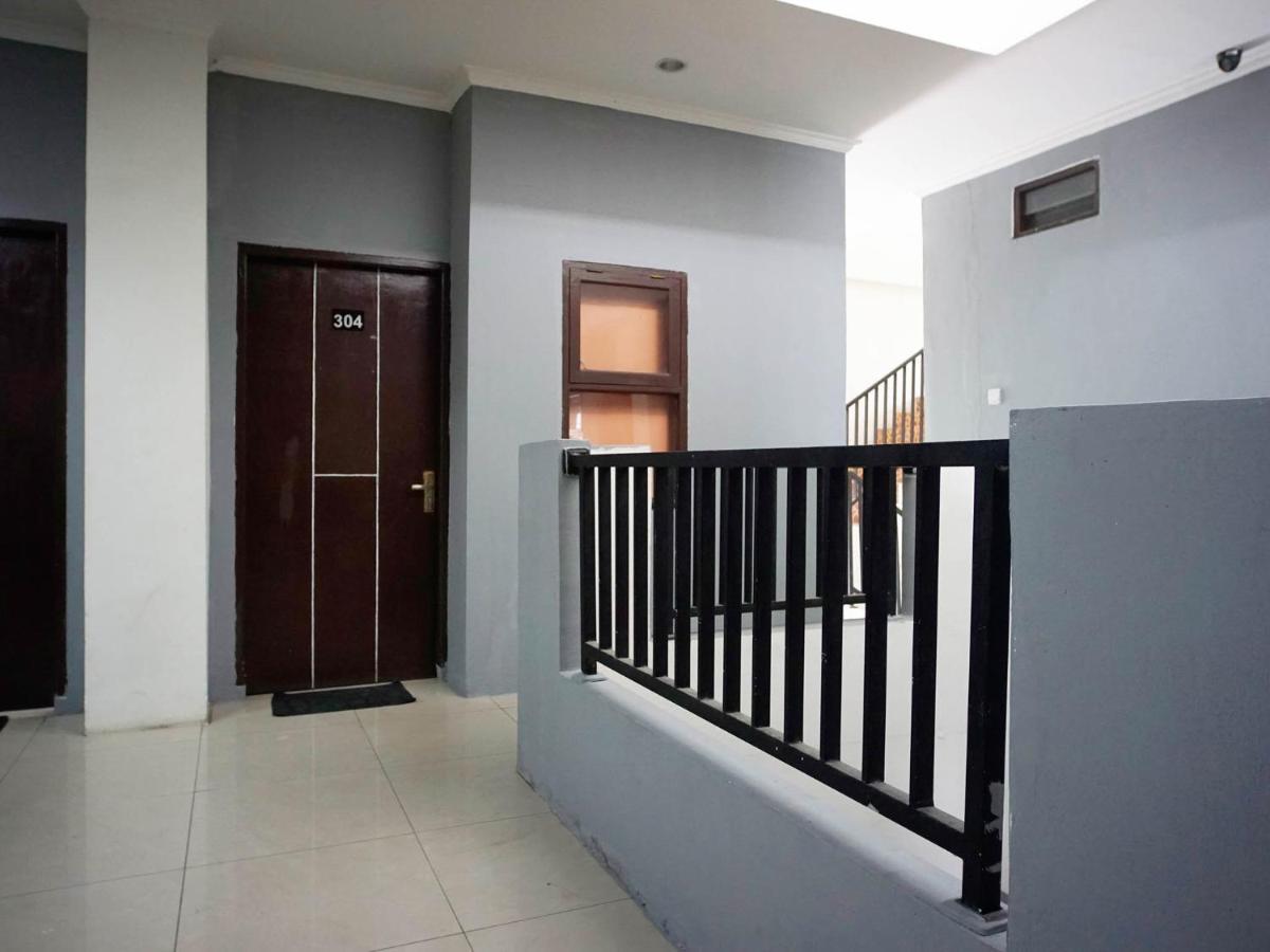 Oyo 2886 Mandiri 2*
