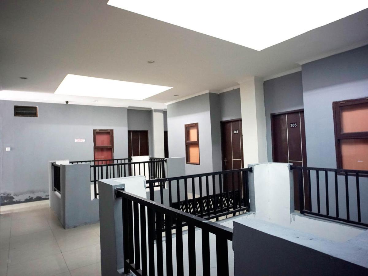 Oyo 2886 Mandiri Hotel